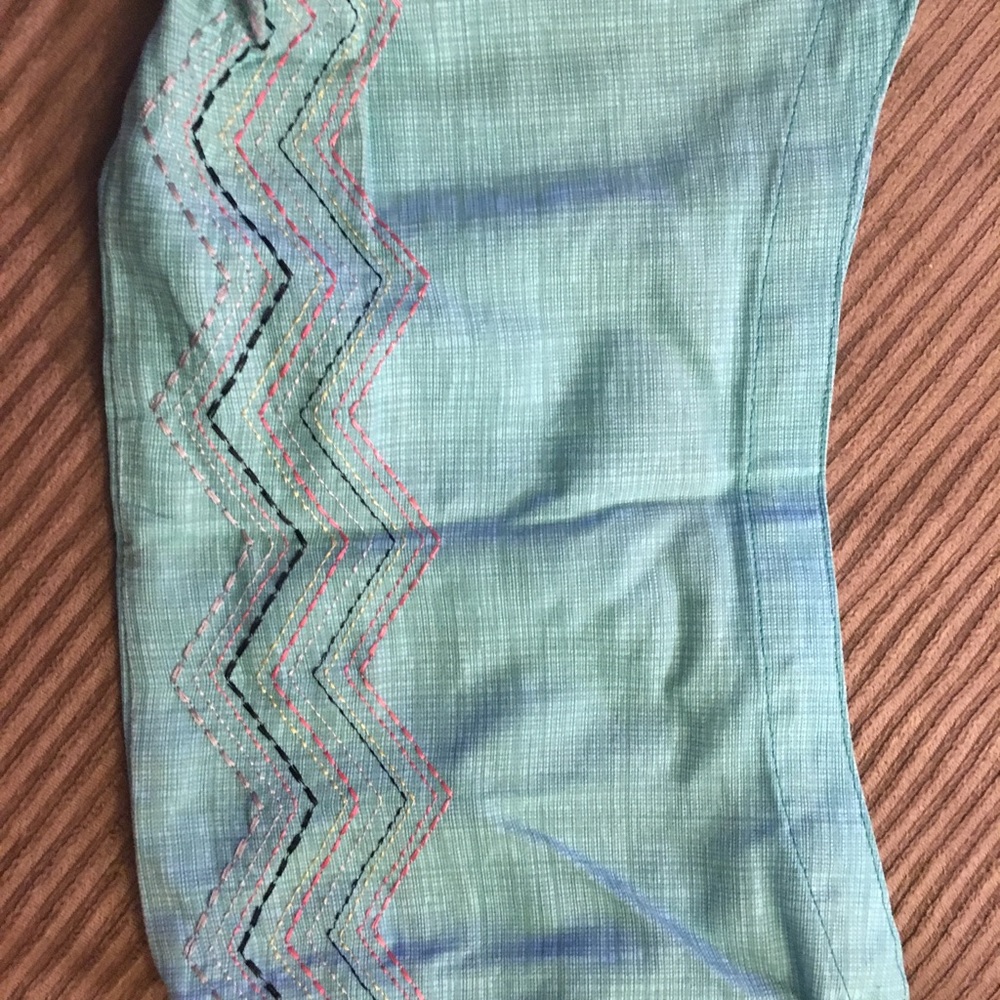 Thirty-One Purse with 5 Interchangeable Covers!! - Picture 6 of 7